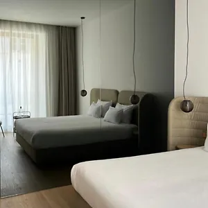 Hotel De Tourrel, Remy De Provence, A Member Of Design, Saint-Remy-de-Provence